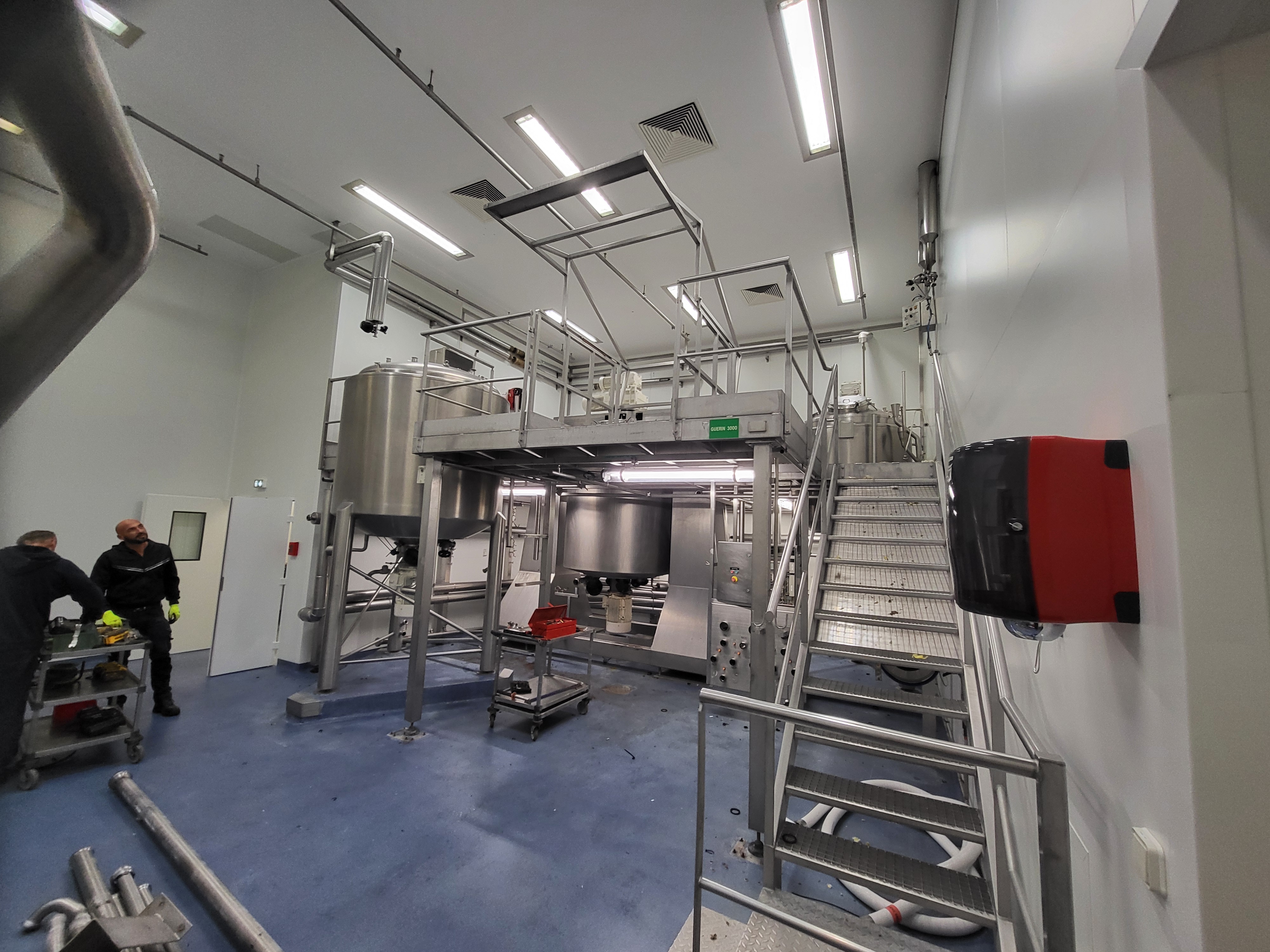 Démontage industriel sécurisé